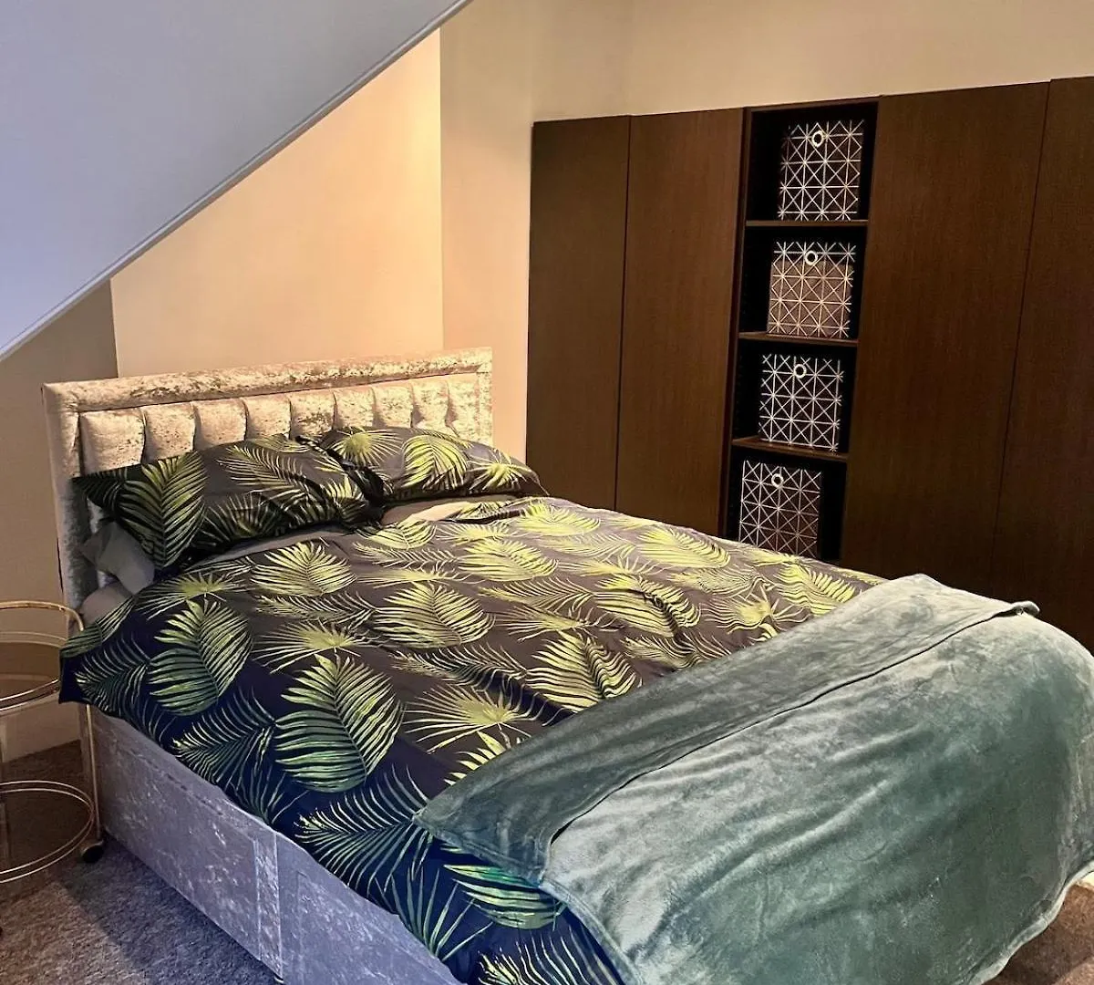 Hove Apartment
